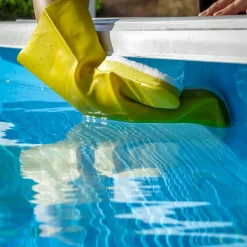 Gant nettoyeur de ligne d'eau