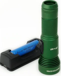 Lampe de plongée XHUNT rechargeable 920 lumens BESTDIVERS