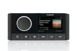 Radio Marine APOLLO RA670 - FUSION