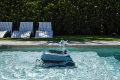 ROBOT DE PISCINE SANS FIL EON 100 DOLPHIN