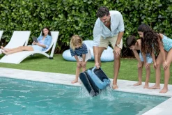 ROBOT DE PISCINE SANS FIL EON 100 DOLPHIN