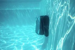 ROBOT DE PISCINE SANS FIL EON 100 DOLPHIN