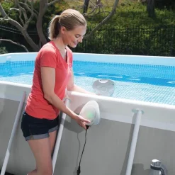 SPOT DE PISCINE LED MAGNETIQUE INTEX